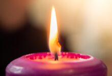 Dip Dye Candles: Farbenfrohe Kerzen mit besonderem Touch